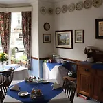 B&B Bluestones 4*